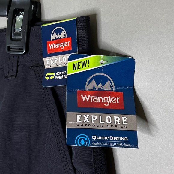 NWT Wrangler Explore Outdoor Series‎ Blue Shorts UPF 50 Size 18 Regular - Picture 5 of 13